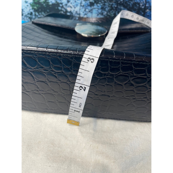 Women's Salvatore Ferragamo Vintage Black Leather Shoulder Bag EUC - Picture 14 of 16